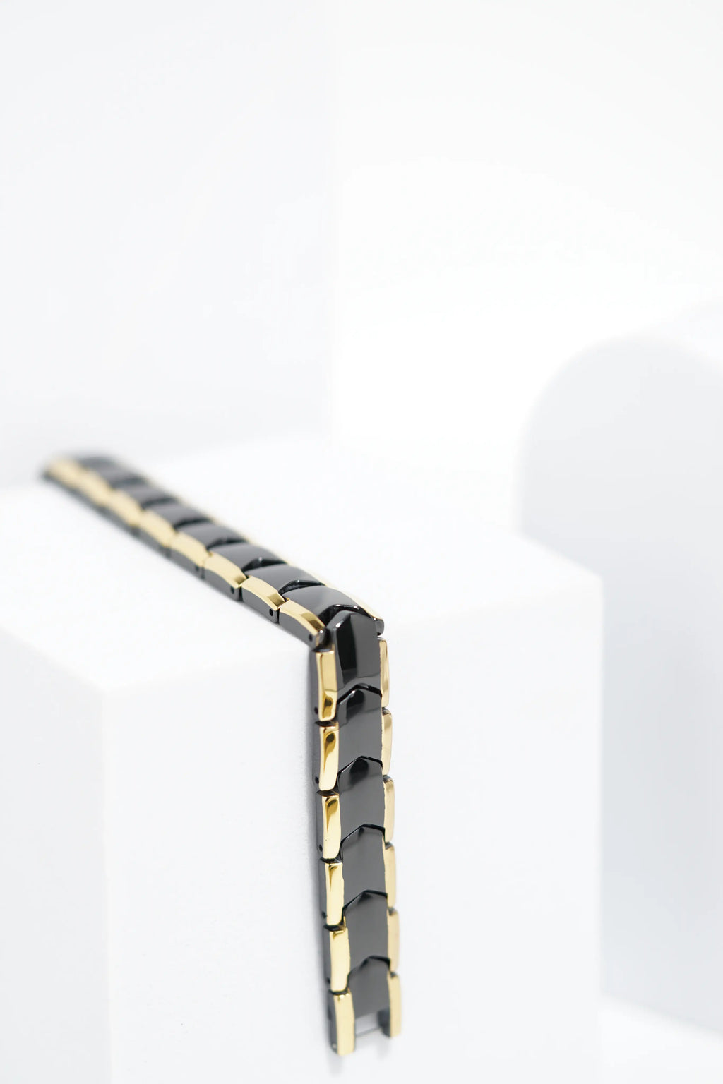 SlimCore Ceramic bracelet for men. worldjewel.in men's bracelets