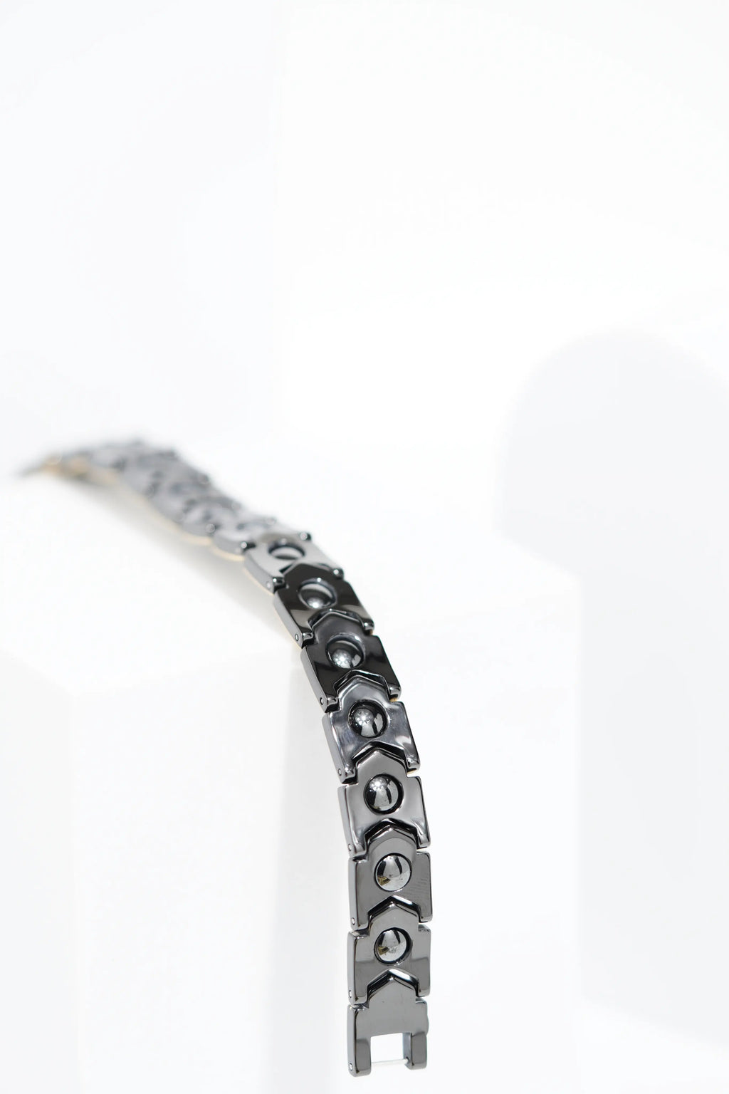 SlimCore Ceramic bracelet for men. worldjewel.in men's bracelets