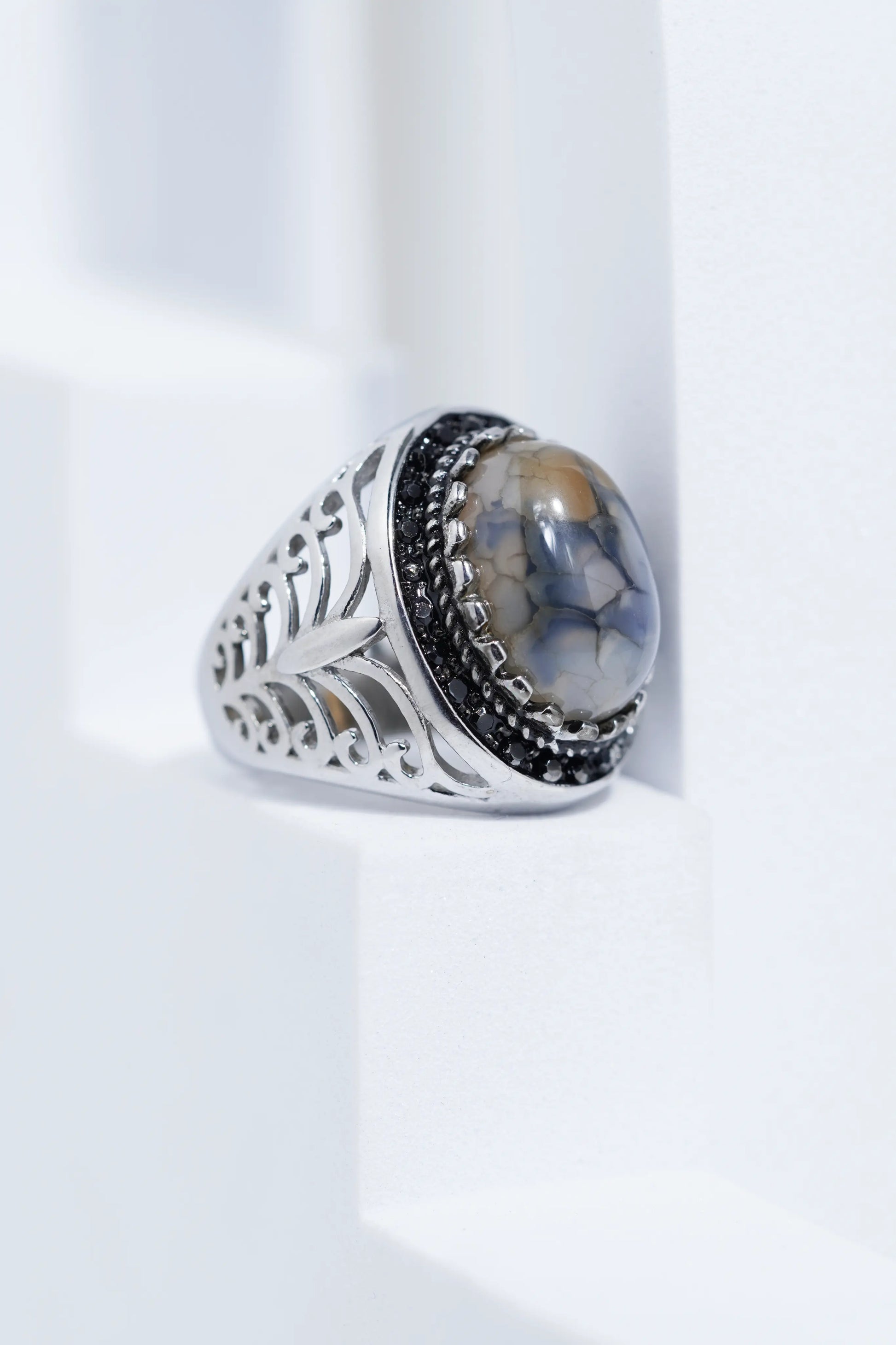 Sliver Oval Shape Stone Ring for Men worldjewel.in men's ring