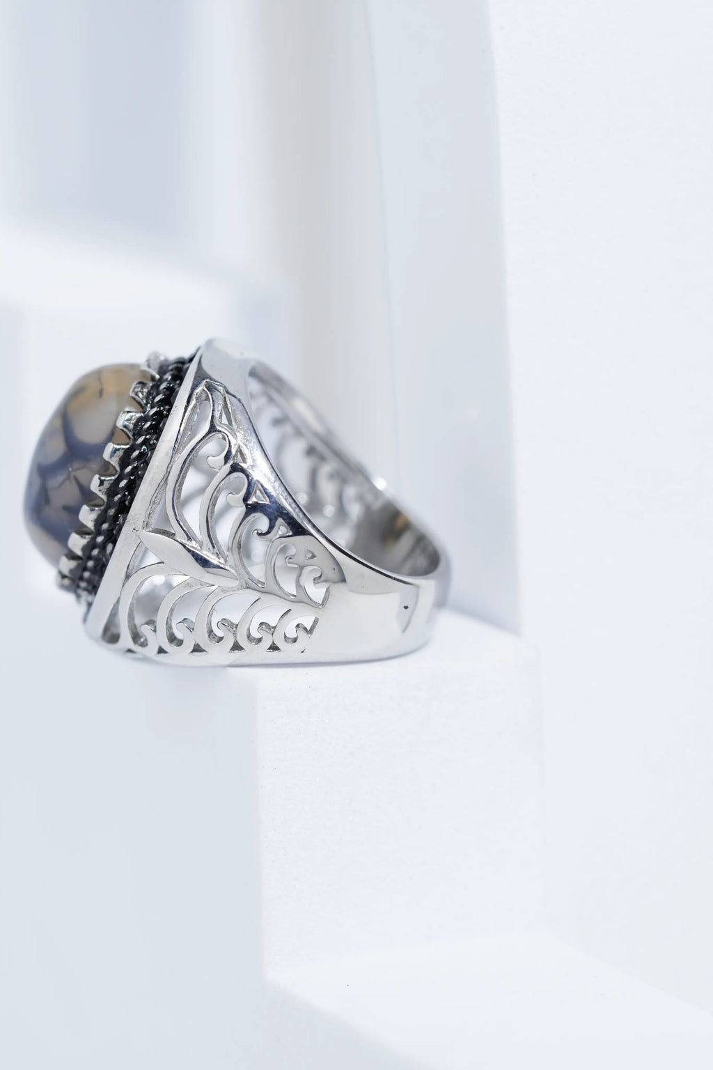 Sliver Oval Shape Stone Ring for Men worldjewel.in men's ring