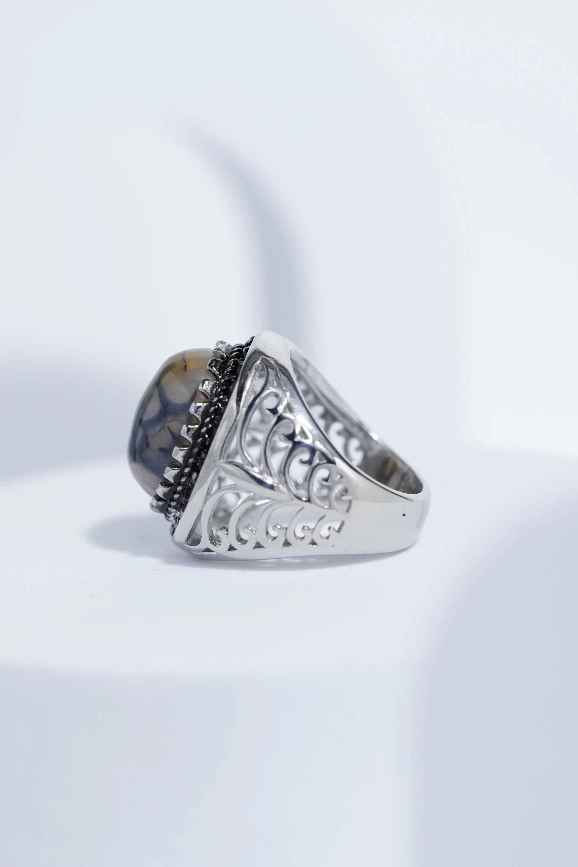 Sliver Oval Shape Stone Ring for Men worldjewel.in men's ring