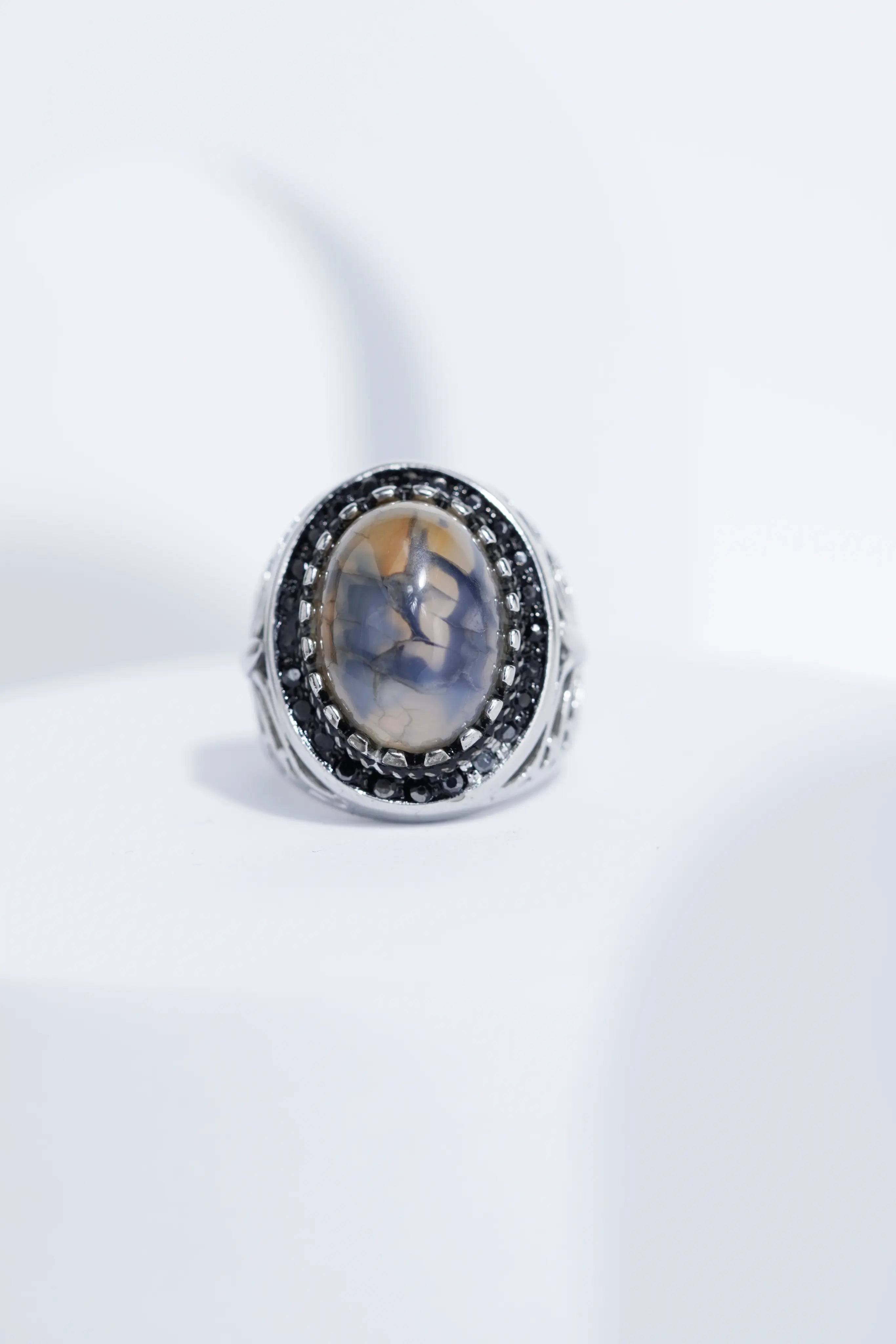 Sliver Oval Shape Stone Ring for Men worldjewel.in men's ring