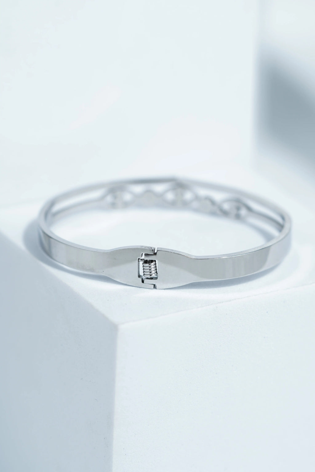 Soléa Ring Bangle Bracelet worldjewel.in CUFF BRACELET FOR WOMEN