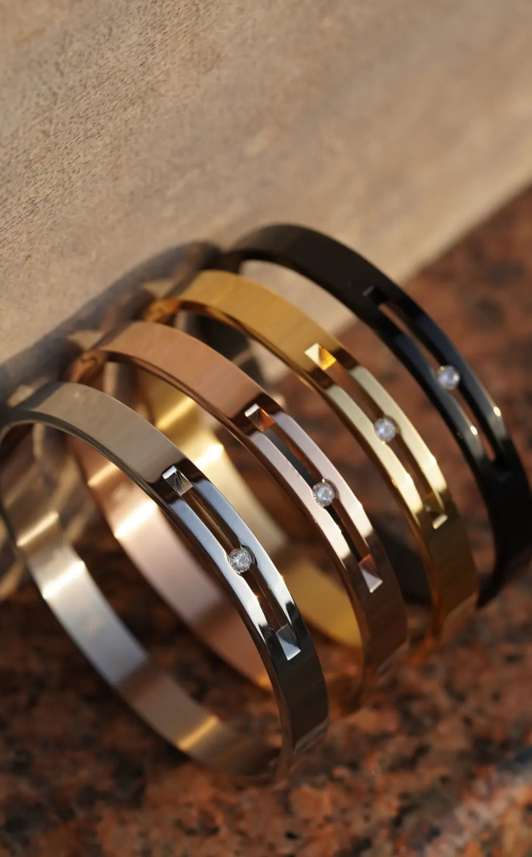 Solitaire - kada For Men. worldjewel.in men's bracelets