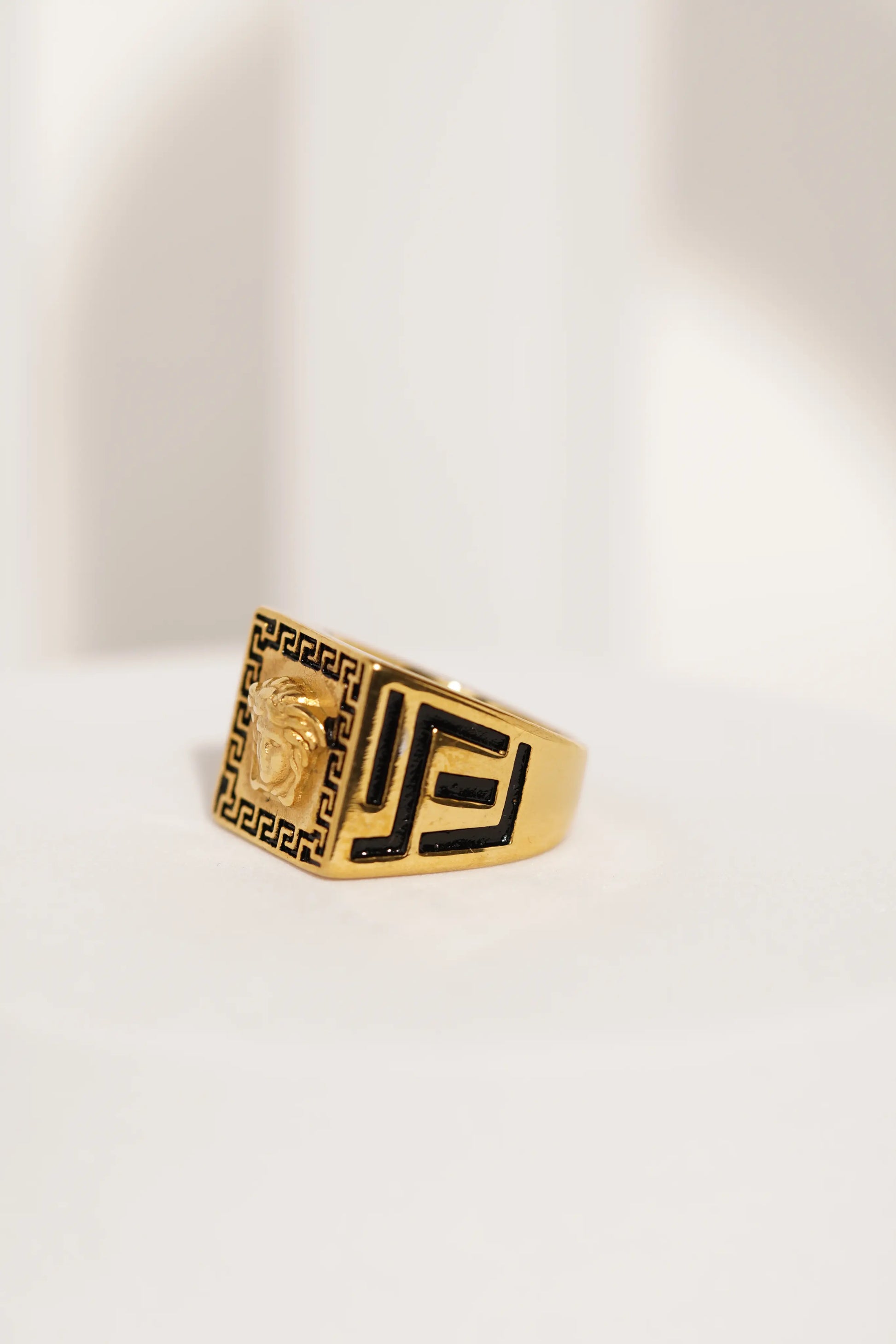 Square Ring worldjewel.in men's ring