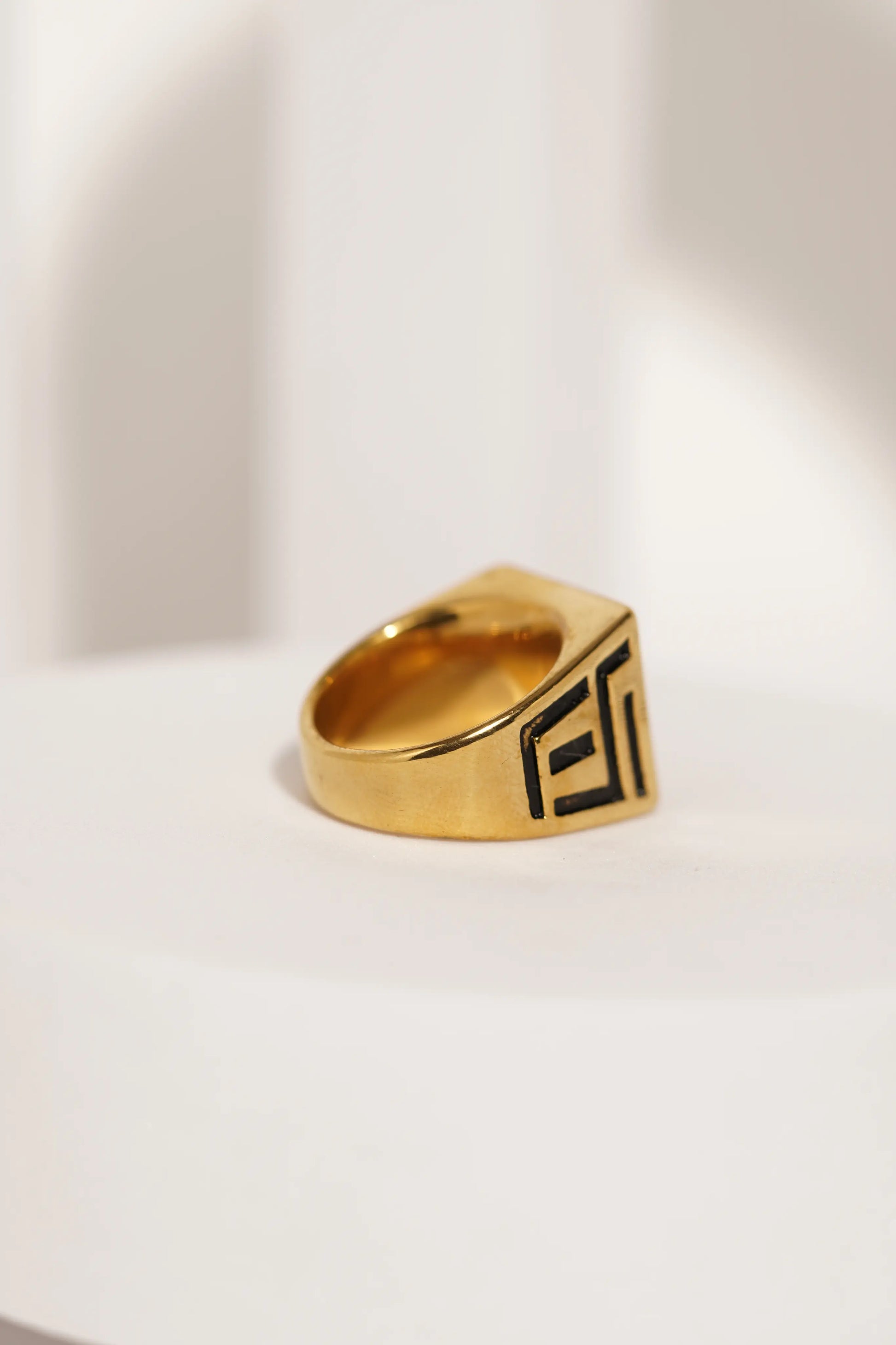 Square Ring worldjewel.in men's ring