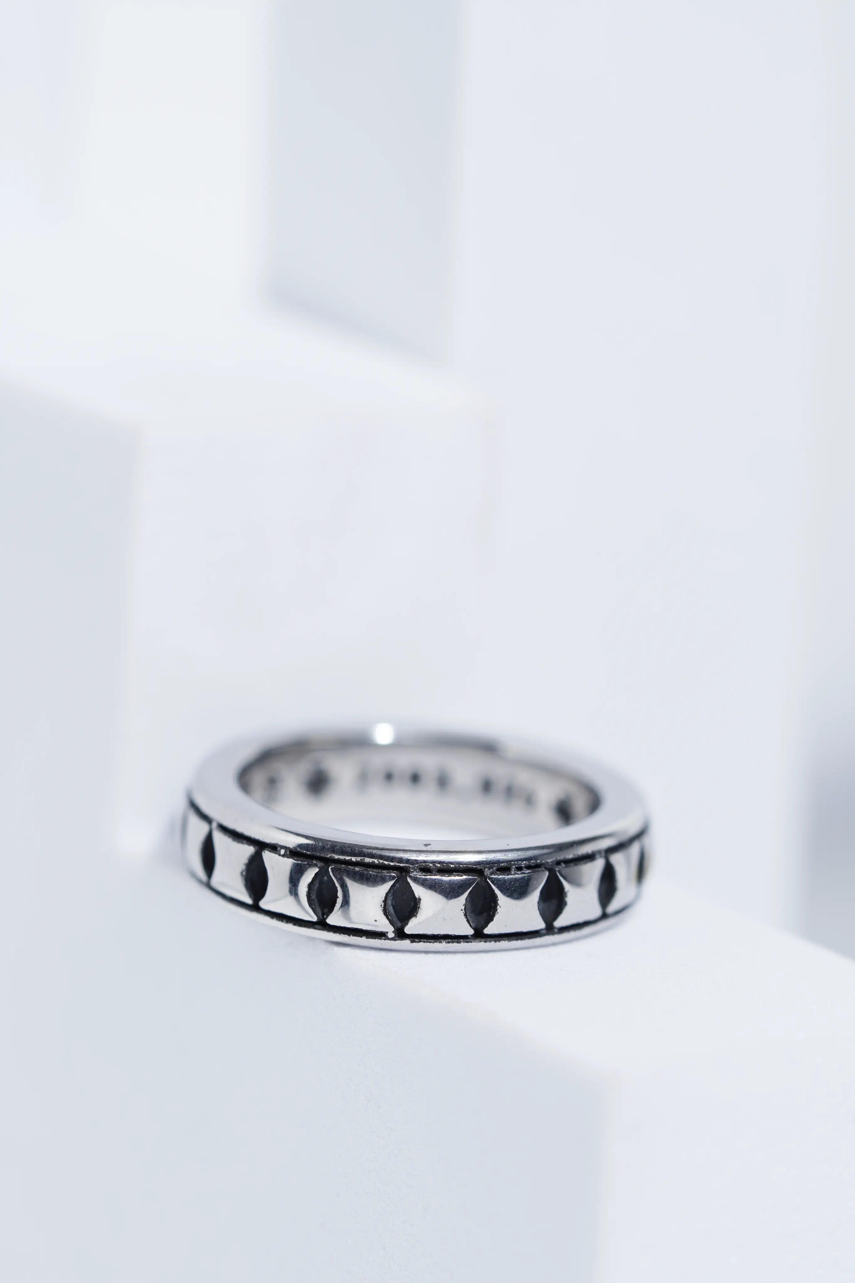 Star Silver Shiney Ring For Men worldjewel.in men's ring