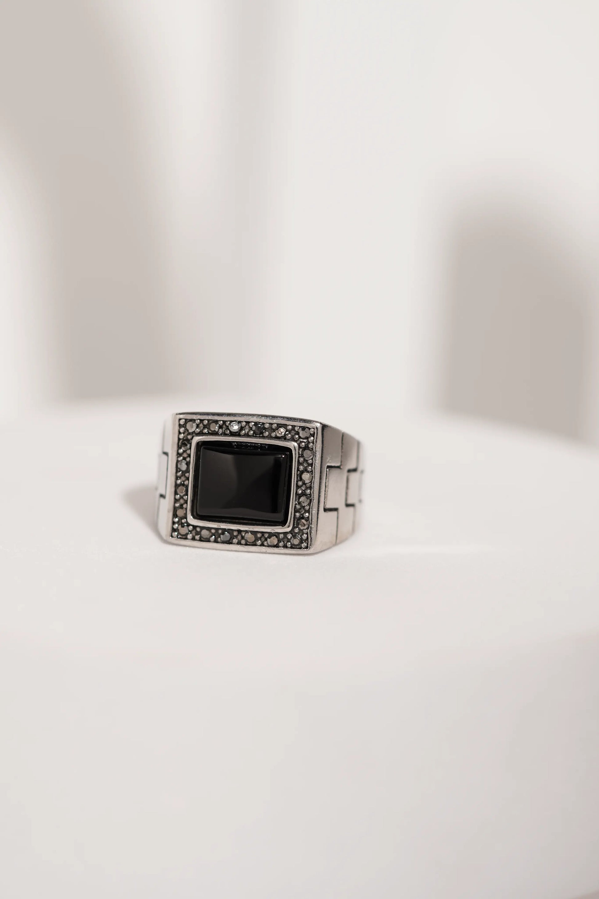 Stone Studded Ring For Men worldjewel.in men's ring