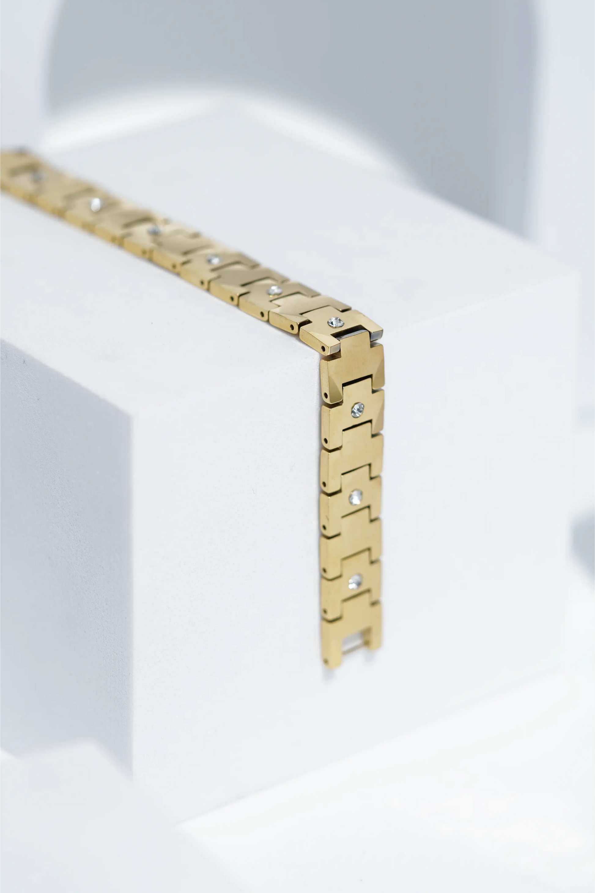 Sun Glow Diamond - Ceramic bracelet for men. worldjewel.in men's bracelets