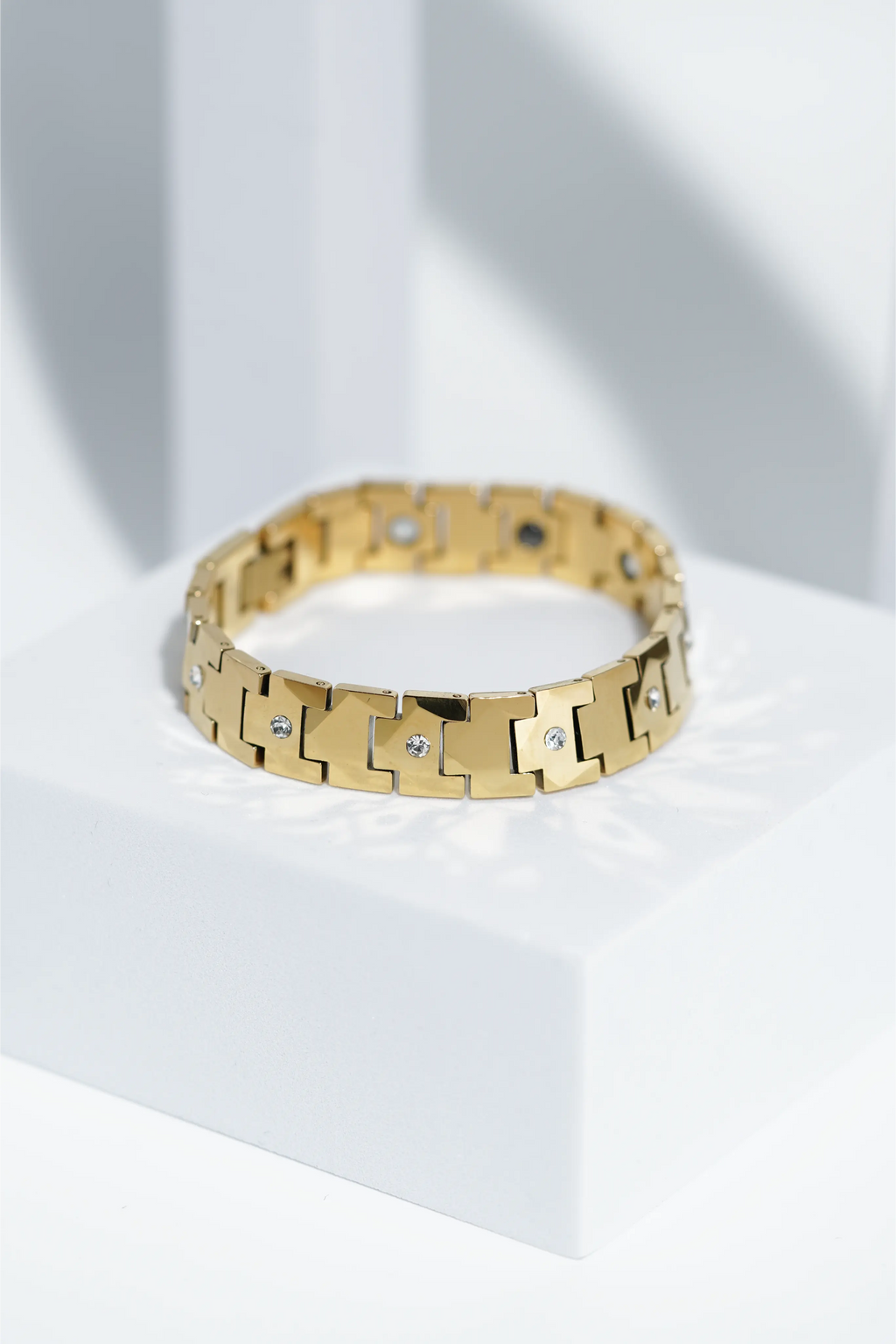 Sun Glow Diamond - Ceramic bracelet for men. worldjewel.in men's bracelets