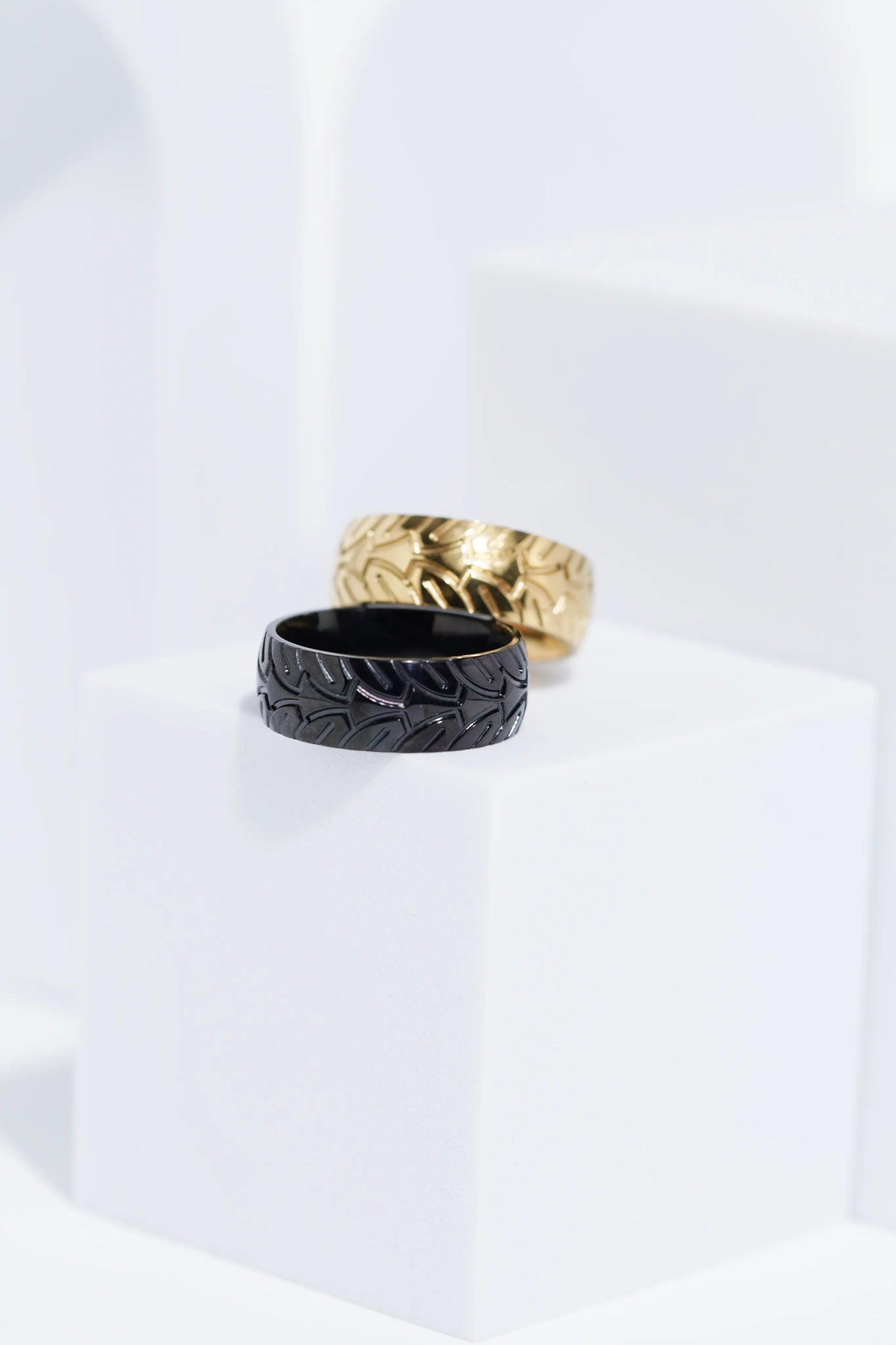 Textured Band Ring for Men worldjewel.in men's ring