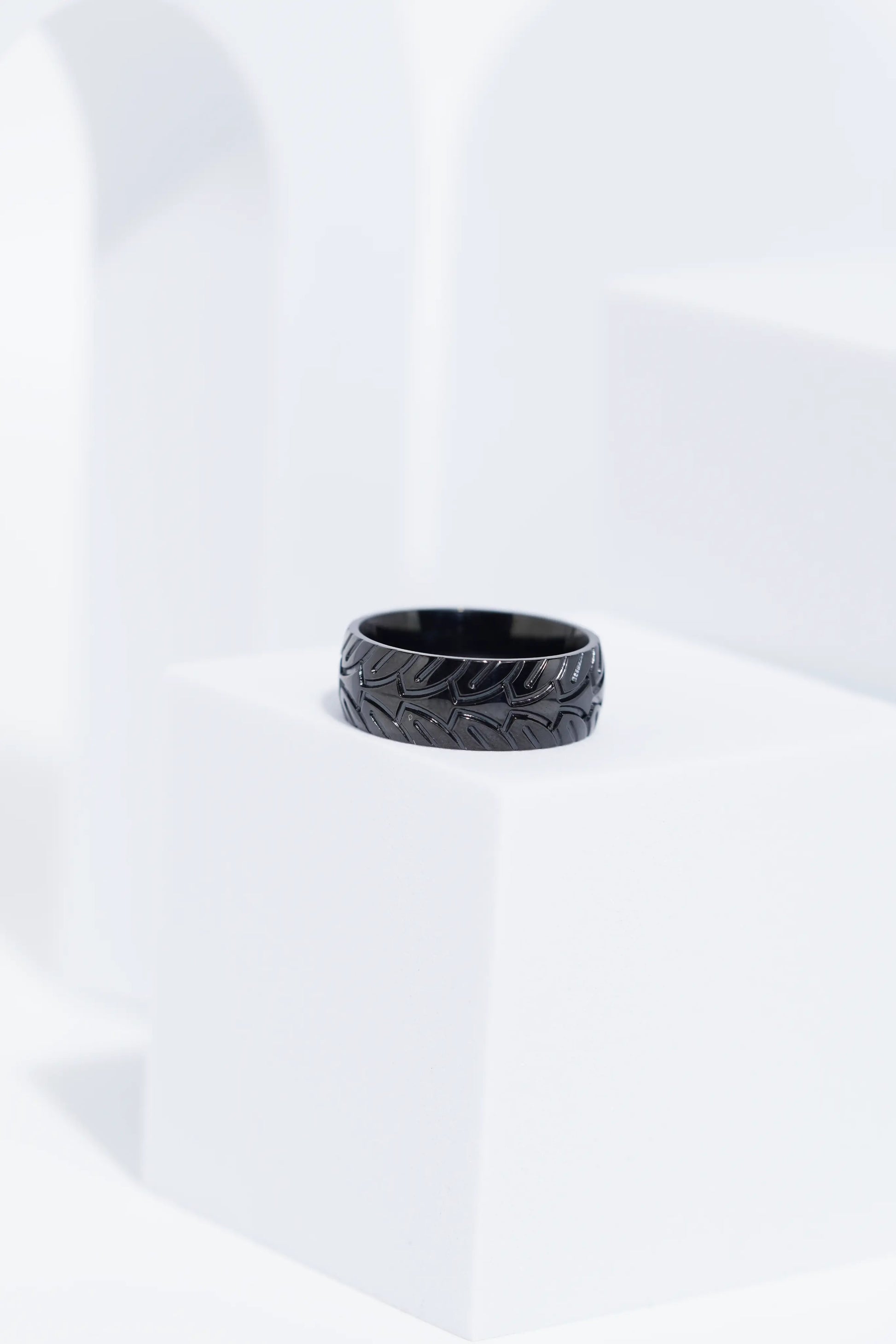 Textured Band Ring for Men worldjewel.in men's ring