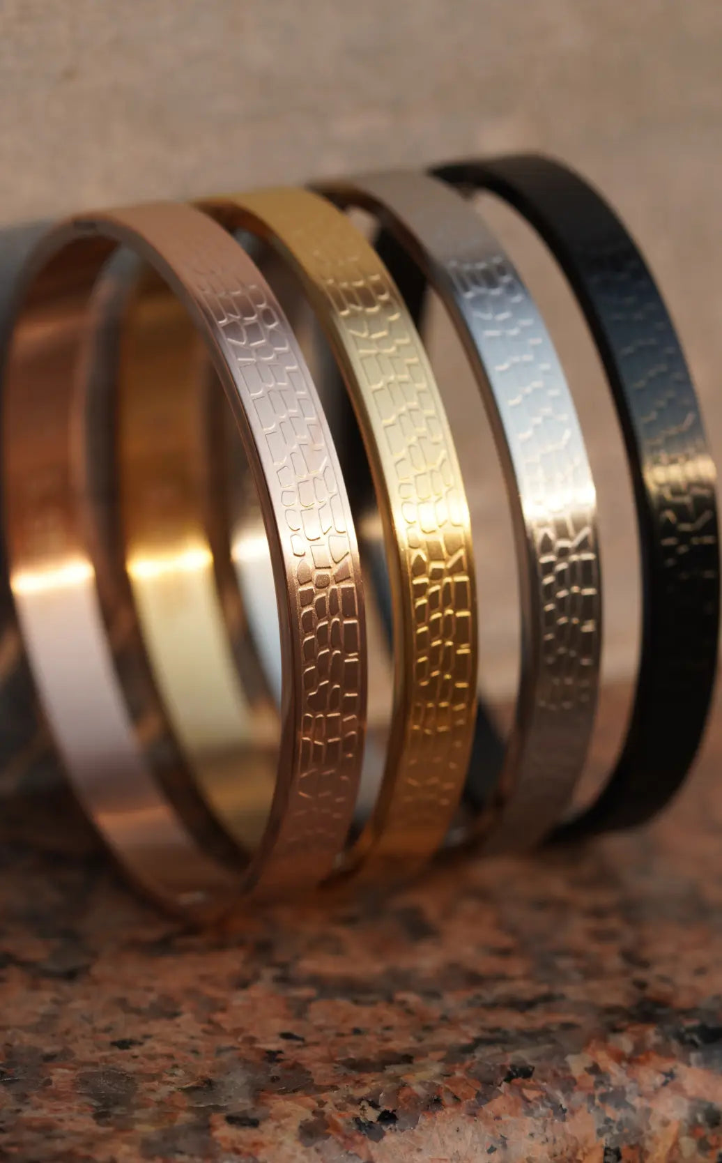 Textured pattern - kada For Men. worldjewel.in men's bracelets