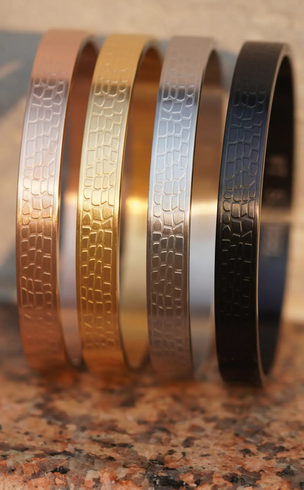 Textured pattern - kada For Men. worldjewel.in men's bracelets