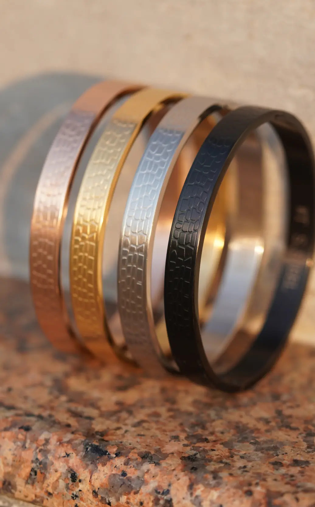 Textured pattern - kada For Men. worldjewel.in men's bracelets