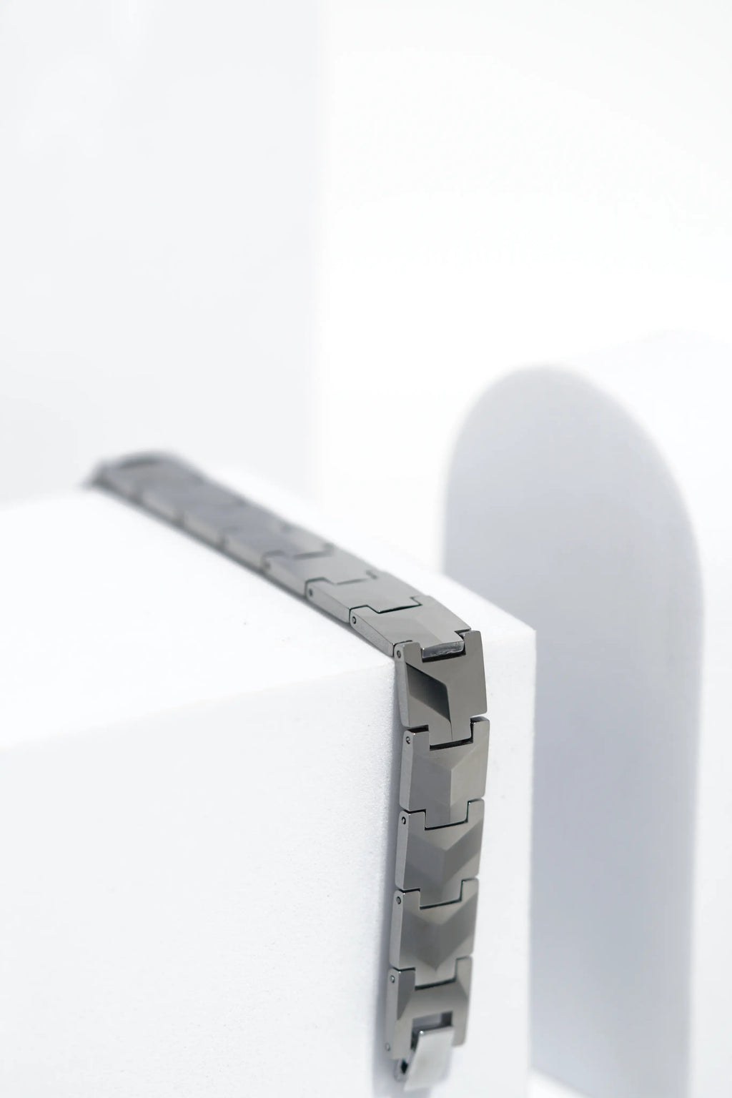 TrueForm - Ceramic bracelet for men. worldjewel.in men's bracelets