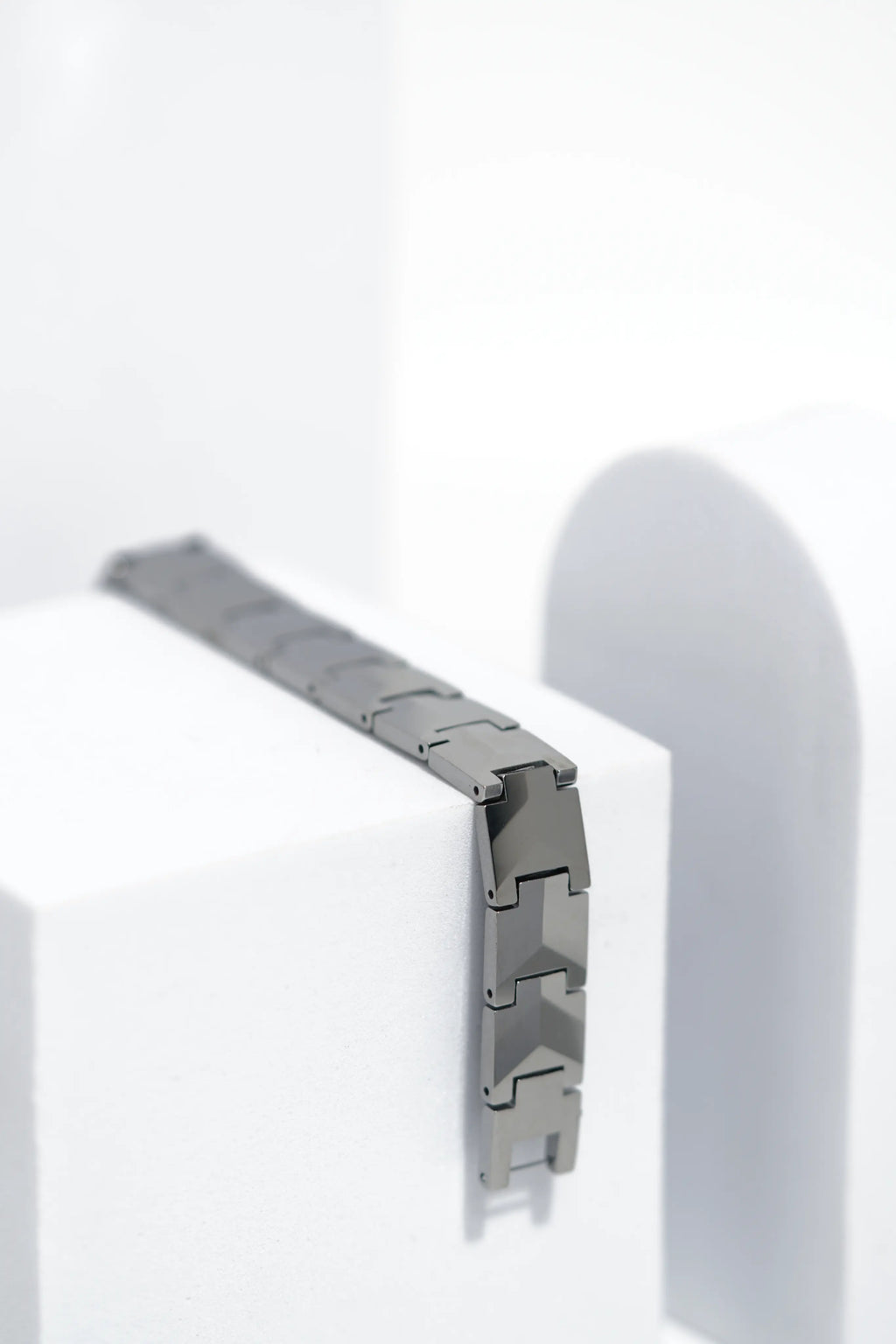 TrueForm - Ceramic bracelet for men. worldjewel.in men's bracelets