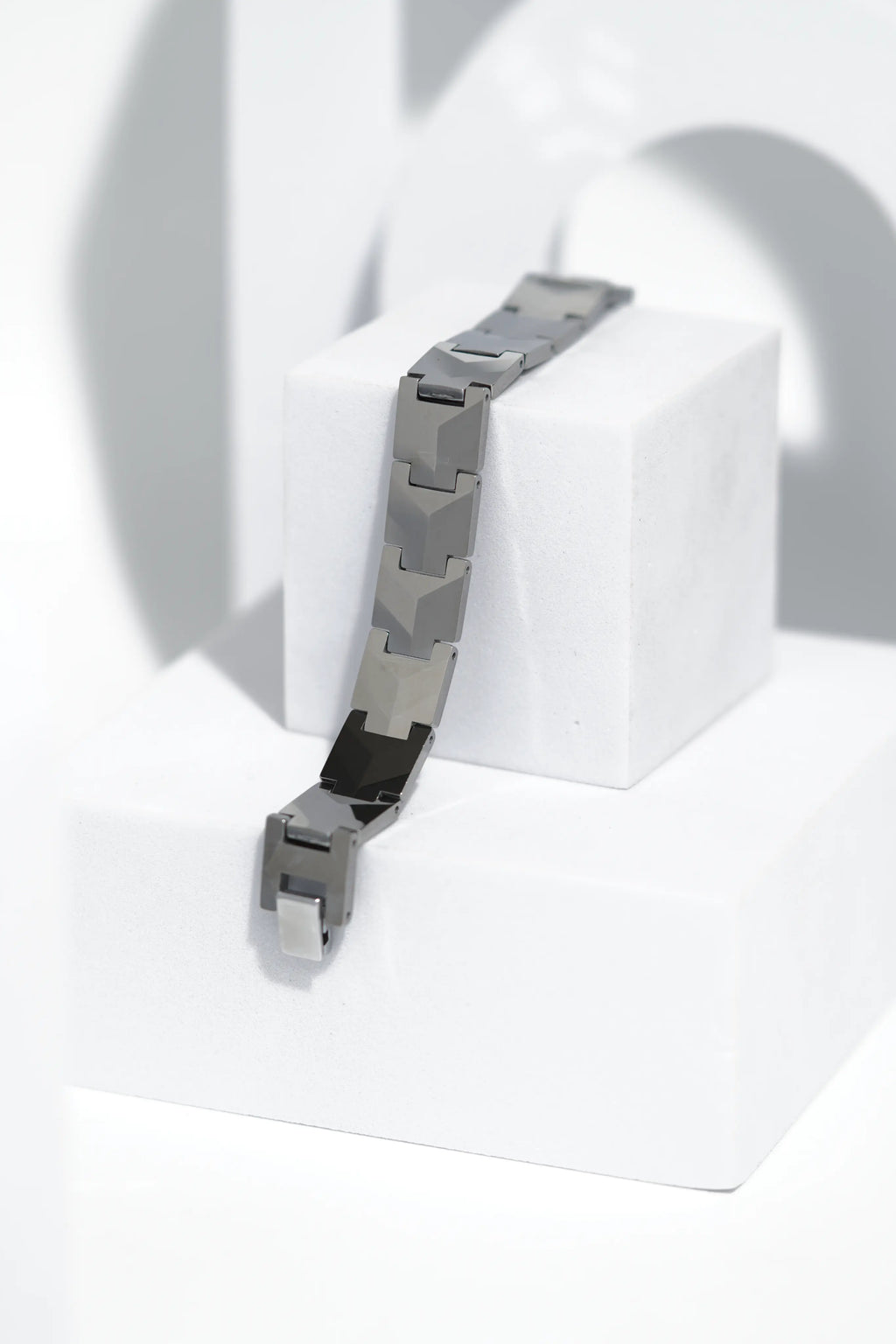 TrueForm - Ceramic bracelet for men. worldjewel.in men's bracelets