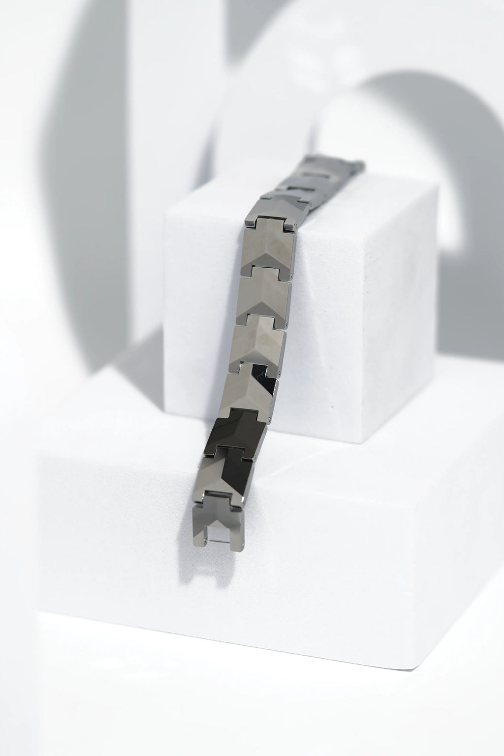 TrueForm - Ceramic bracelet for men. worldjewel.in men's bracelets