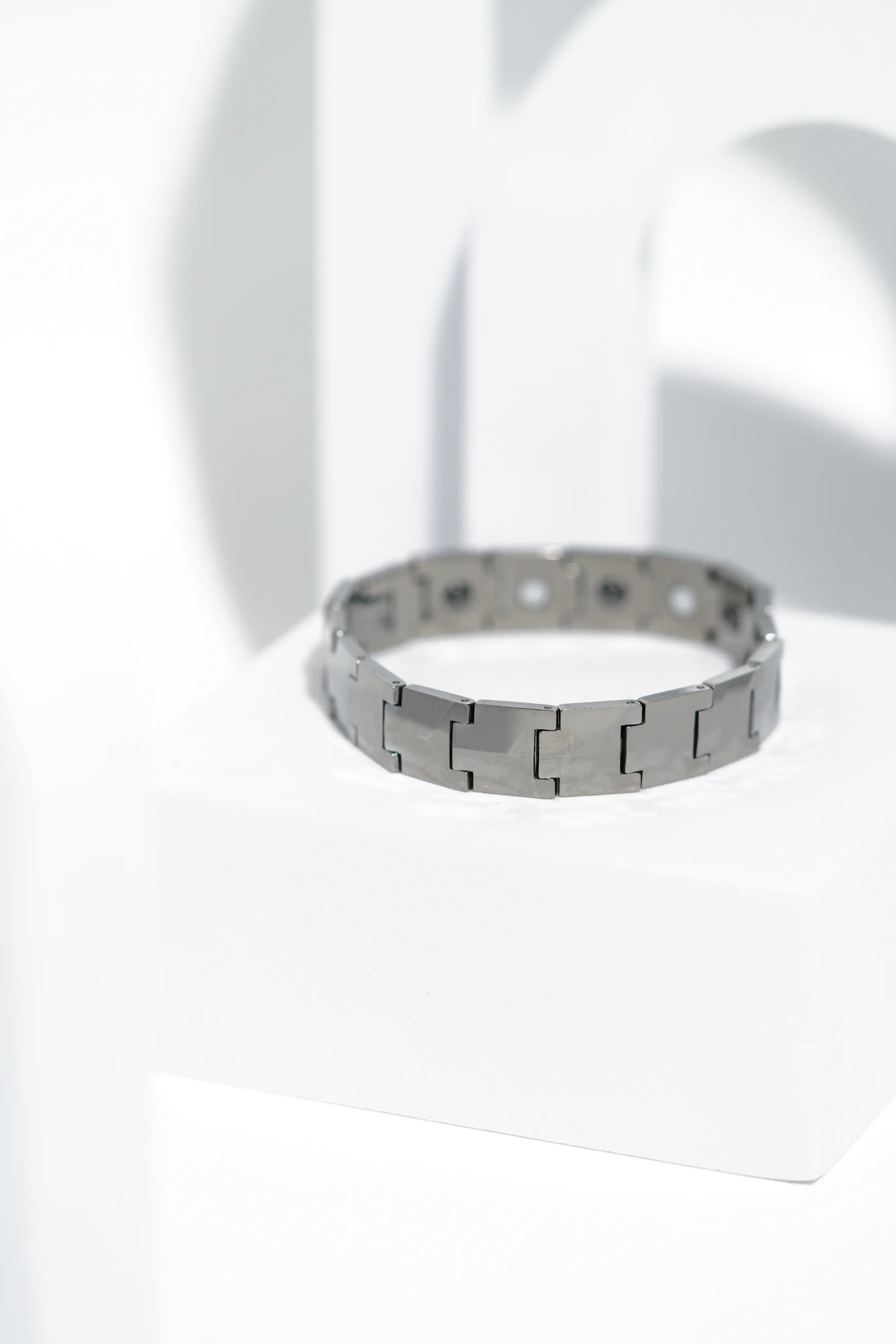 TrueForm - Ceramic bracelet for men. worldjewel.in men's bracelets