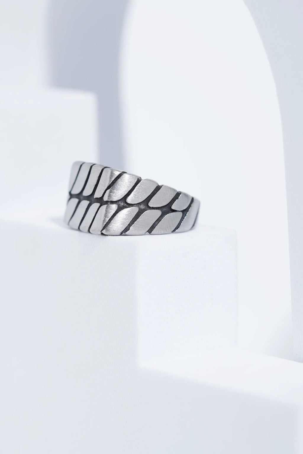 Twisted Pattern Silver & Golden Shiney Ring For Men worldjewel.in men's ring