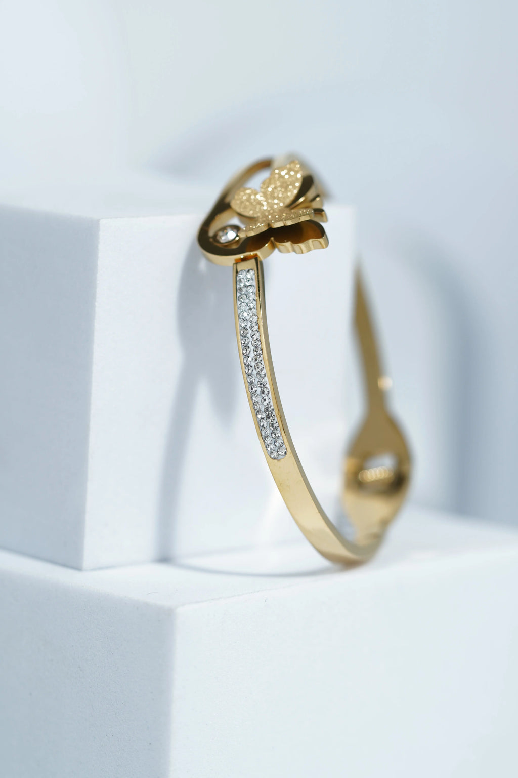 Velvet Trace Bangle Bracelet worldjewel.in CUFF BRACELET FOR WOMEN