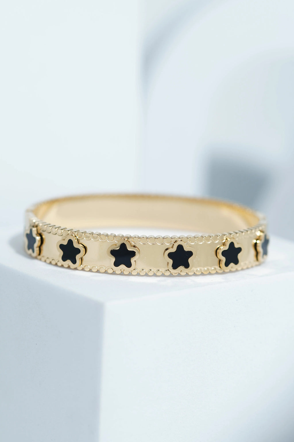 Vera Twist Bangle Bracelet worldjewel.in CUFF BRACELET FOR WOMEN