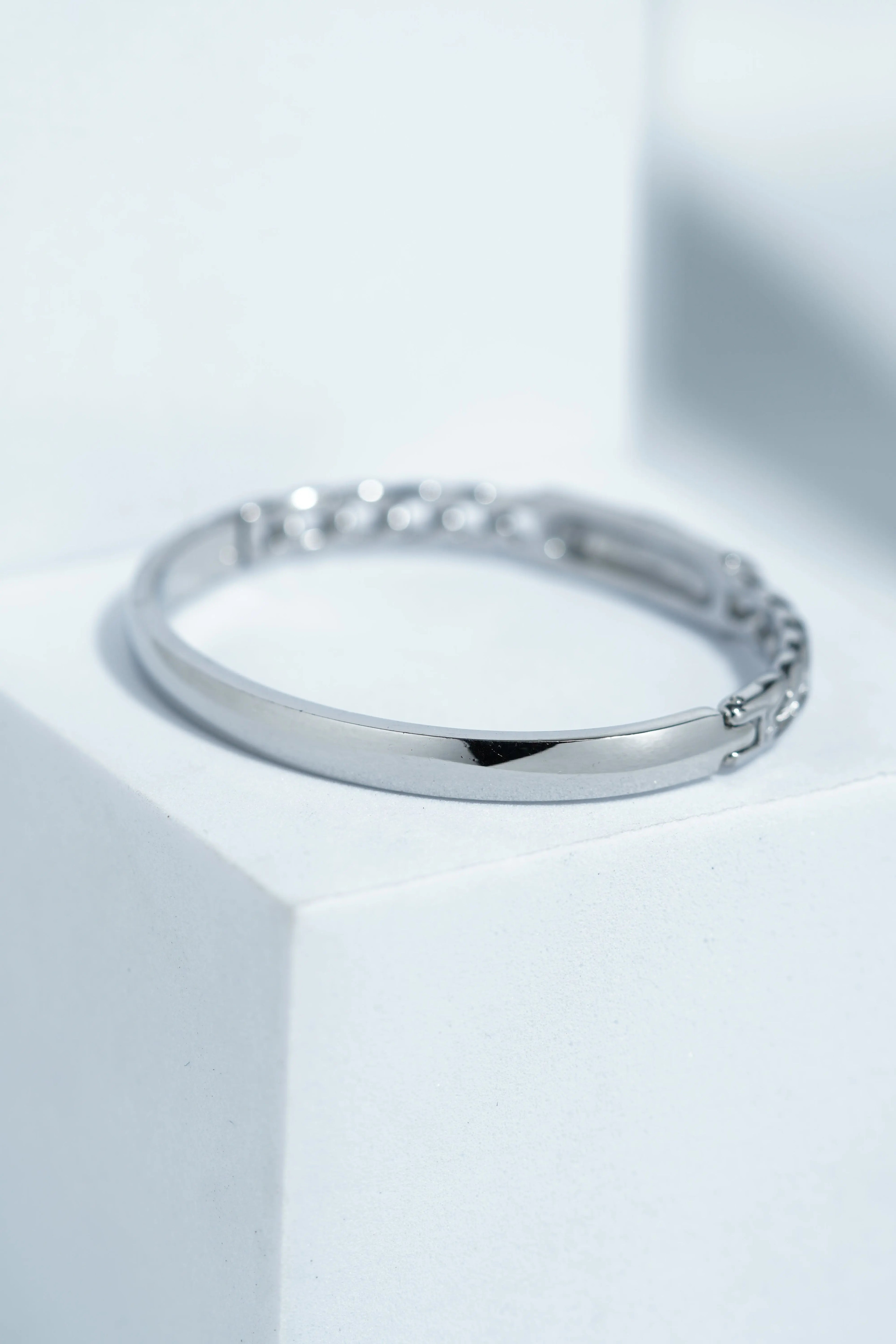Vyne Halo Bangle Bracelet worldjewel.in CUFF BRACELET FOR WOMEN
