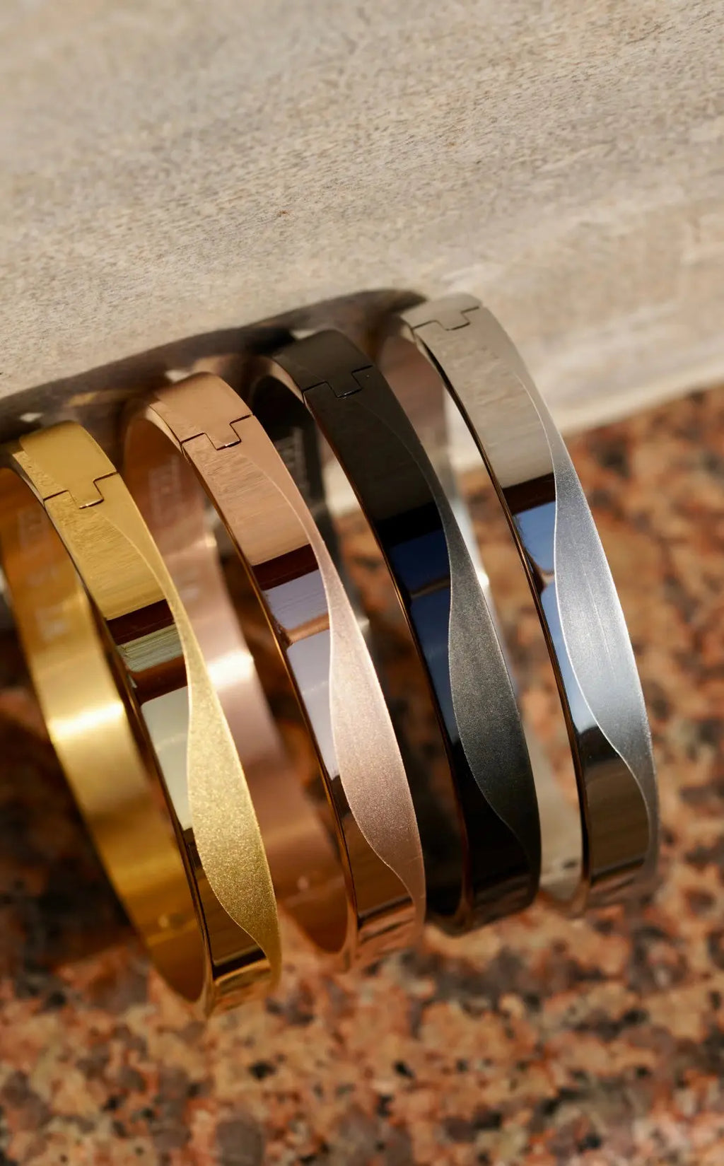 Wave - kada For Men. worldjewel.in men's bracelets