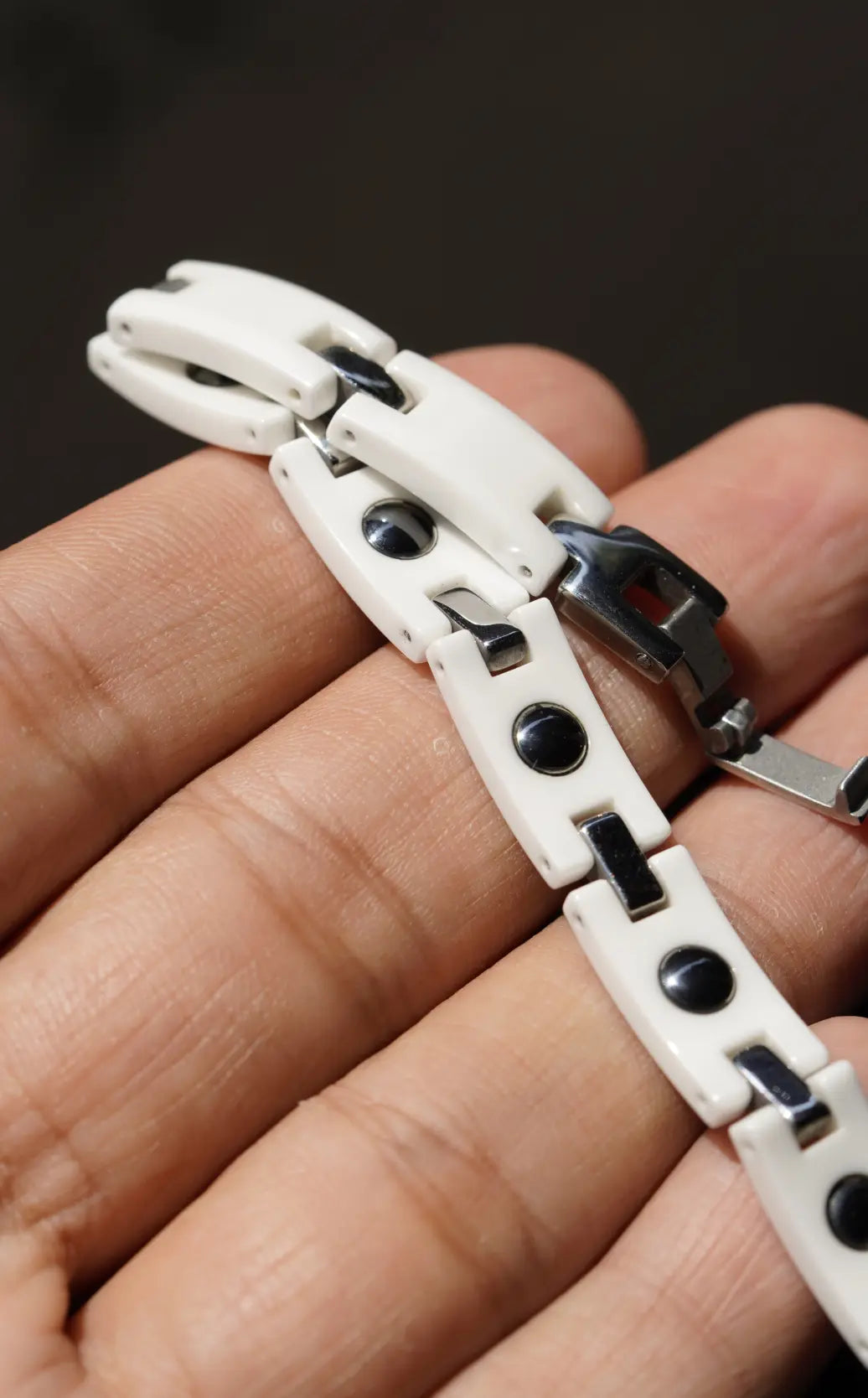 White - Ceramic bracelet for men. worldjewel.in men's bracelets