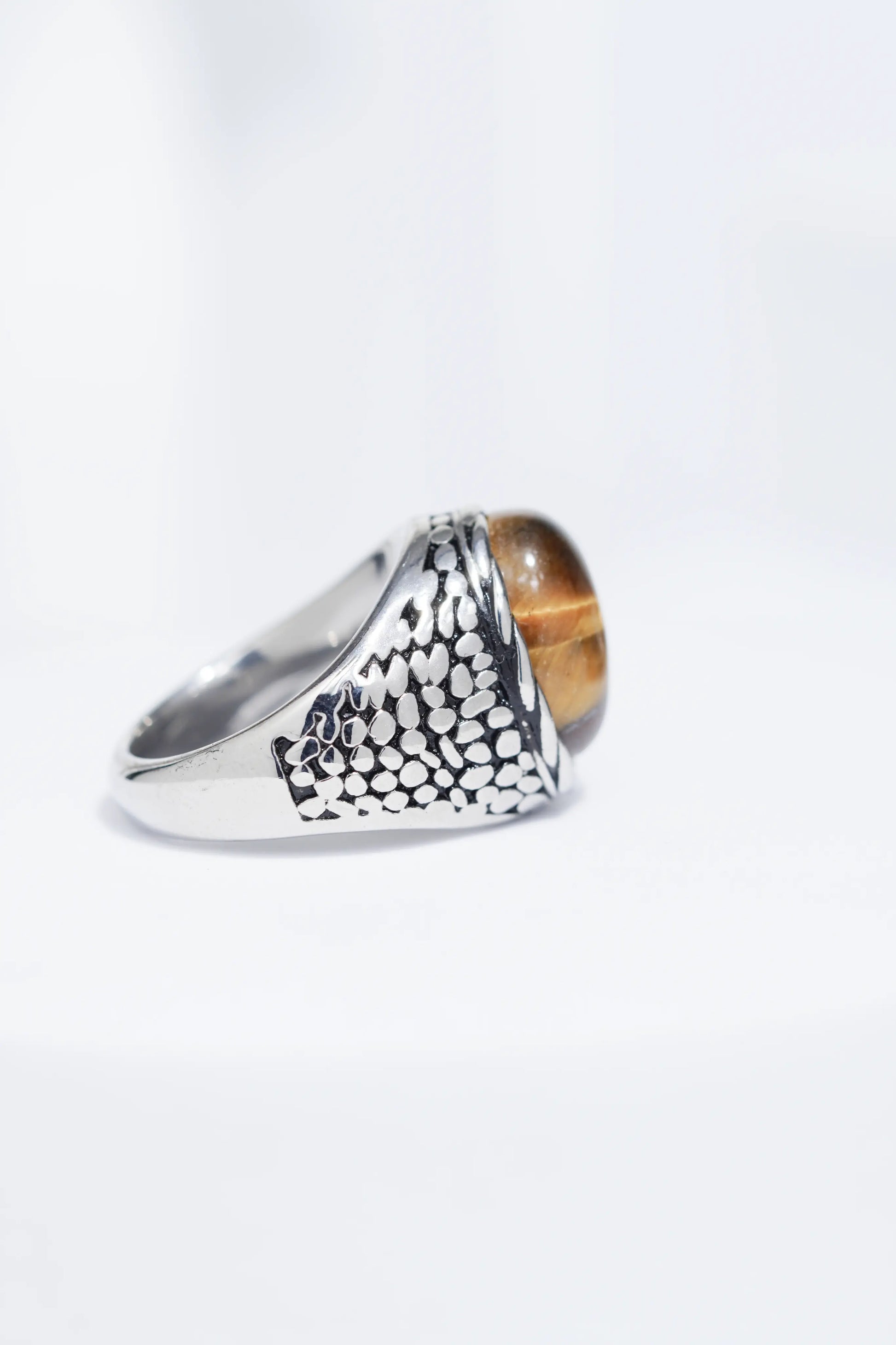 Wooden Textured Jem Turkish Ring For Men. worldjewel.in men's ring