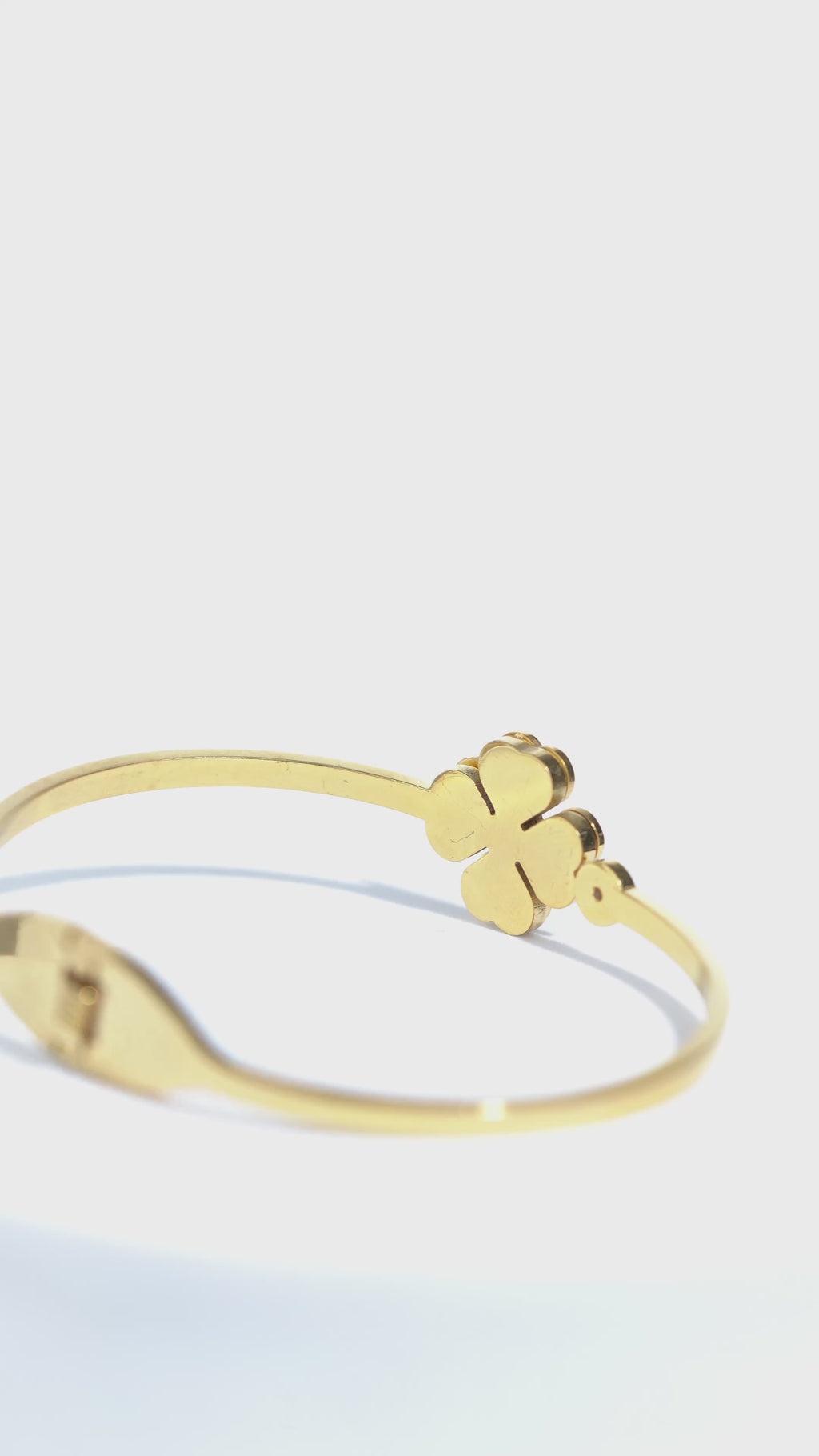 Flora Curl Stainless Steel Bangle Bracelet For Women
