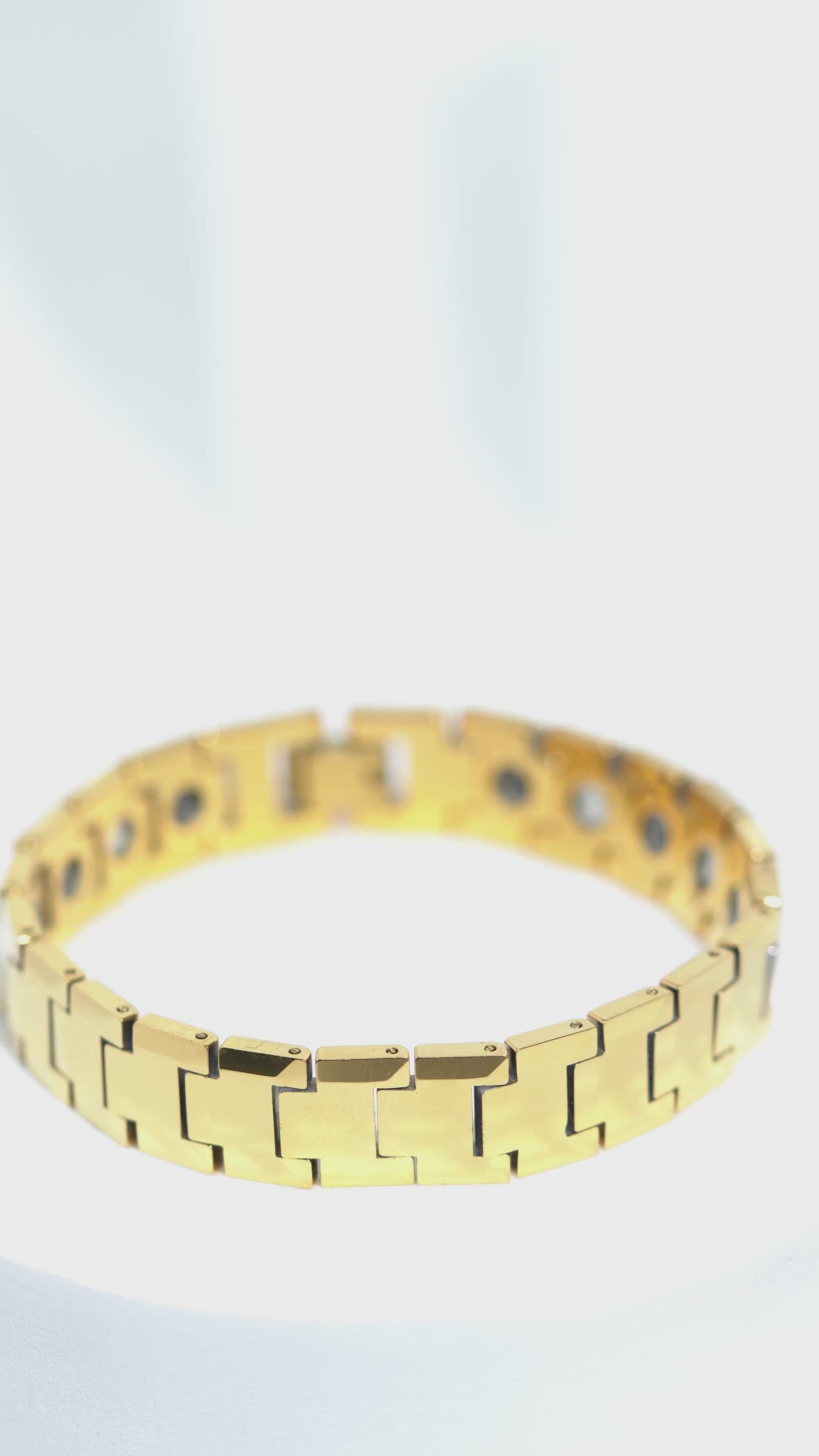Golden Empress Shine - Ceramic bracelet for men.