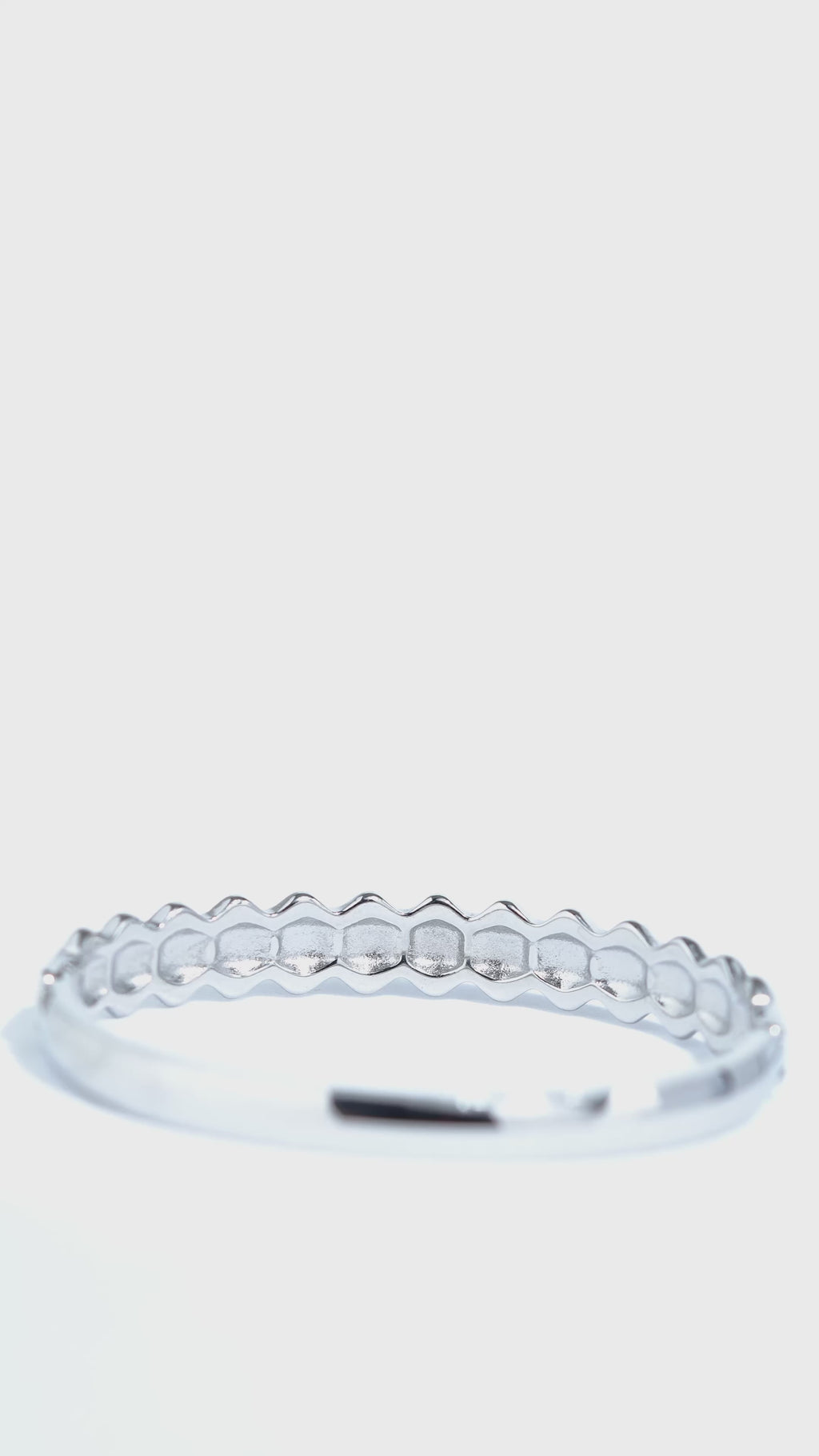 Amora Edge Stainless Steel Bangle Bracelet For Women